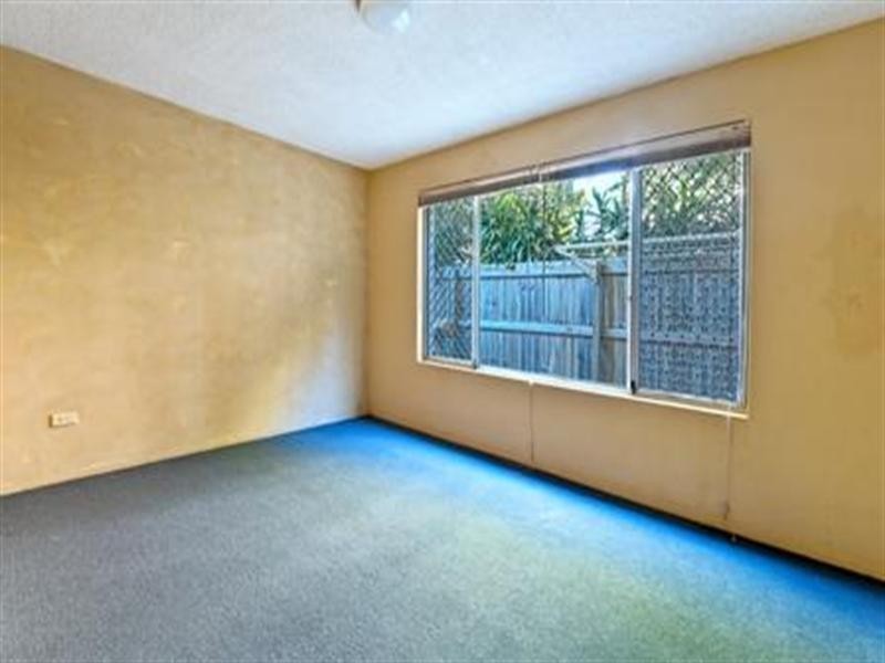 51 Burra Street, Surfers Paradise QLD 4217