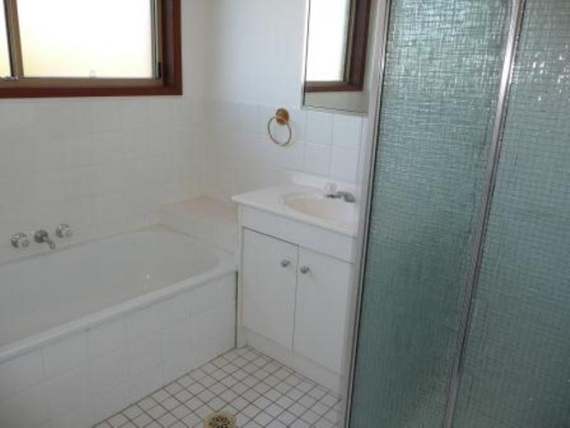 1-28 Galloway Drive, Ashmore QLD 4214