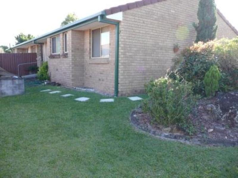 1-28 Galloway Drive, Ashmore QLD 4214