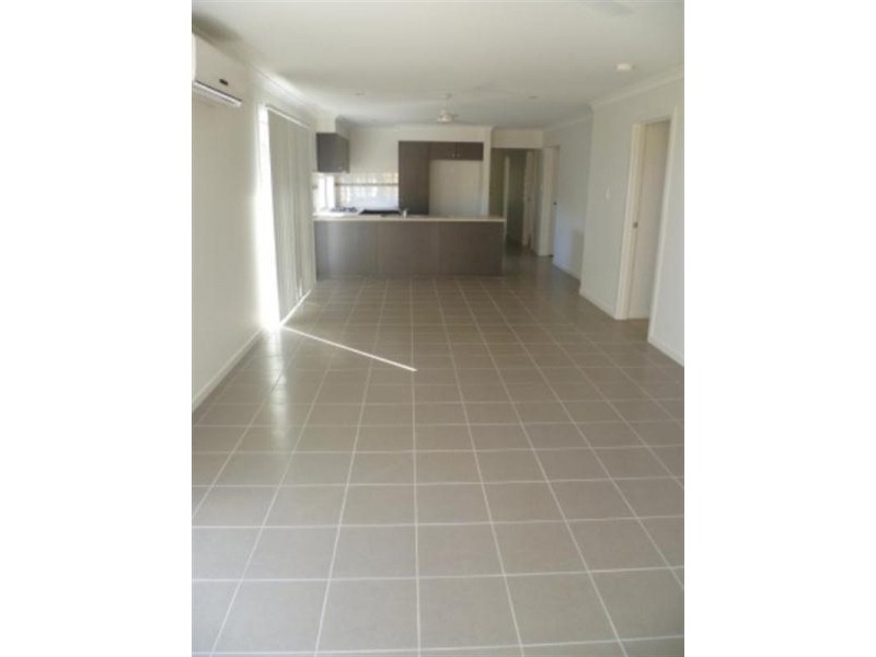 46 Glorious Promenade (off Cedar, Redbank Plains QLD 4301