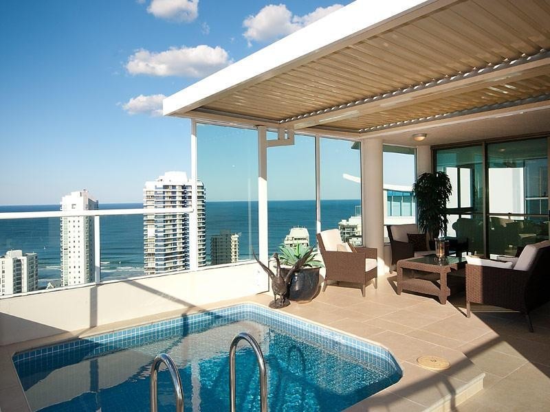 Main Beach QLD 4217