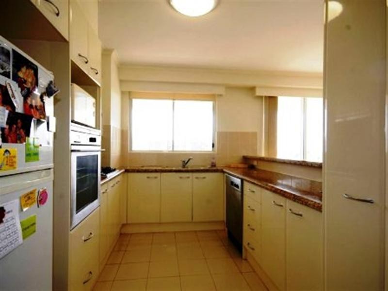 4-59 Pacific Street, Main Beach QLD 4217