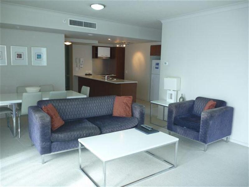 23 Ferny Avenue, Surfers Paradise QLD 4217