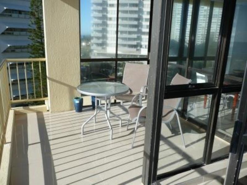 401-198 Ferny Avenue, Surfers Paradise QLD 4217