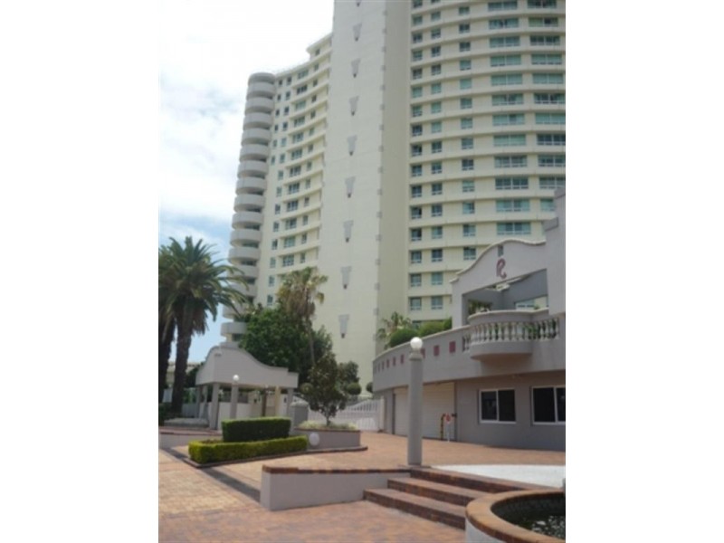 a12.1/75 Brighton Parade, Southport QLD 4215