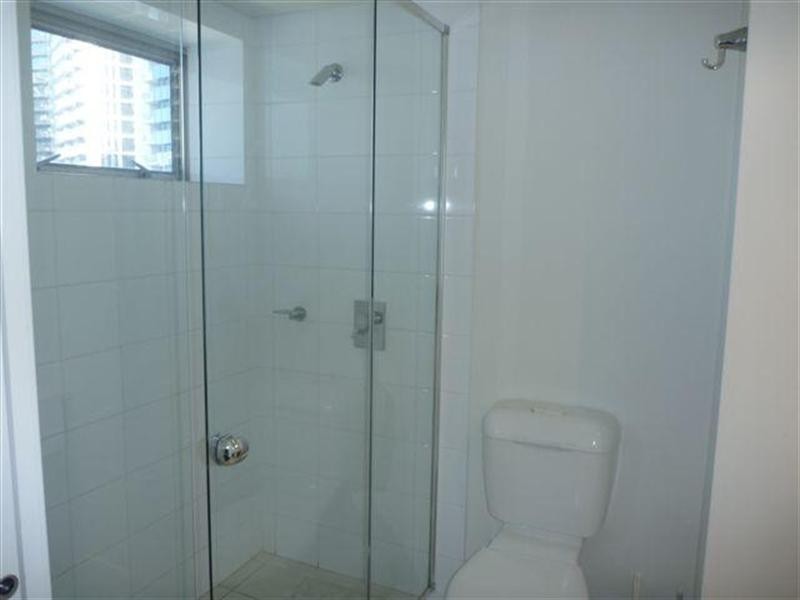 23 Ferny Avenue, Surfers Paradise QLD 4217