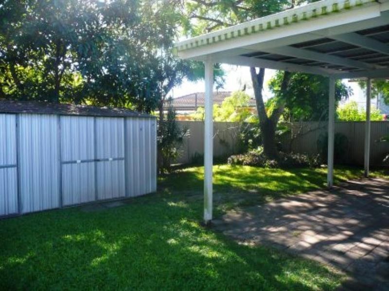 26 Tallara Street, Coombabah QLD 4216