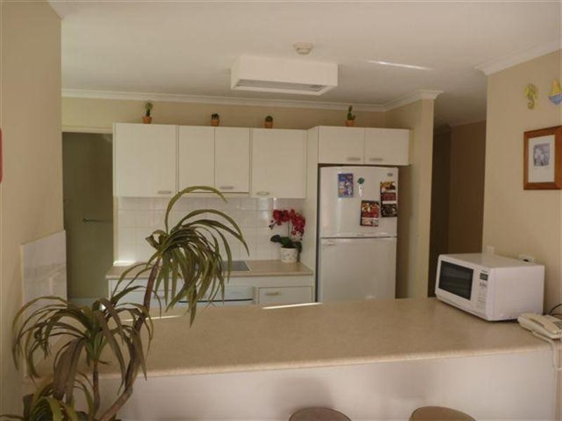 26 The Esplanade, Surfers Paradise QLD 4217