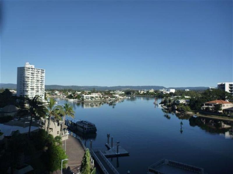 63 Cavill Avenue, Surfers Paradise QLD 4217