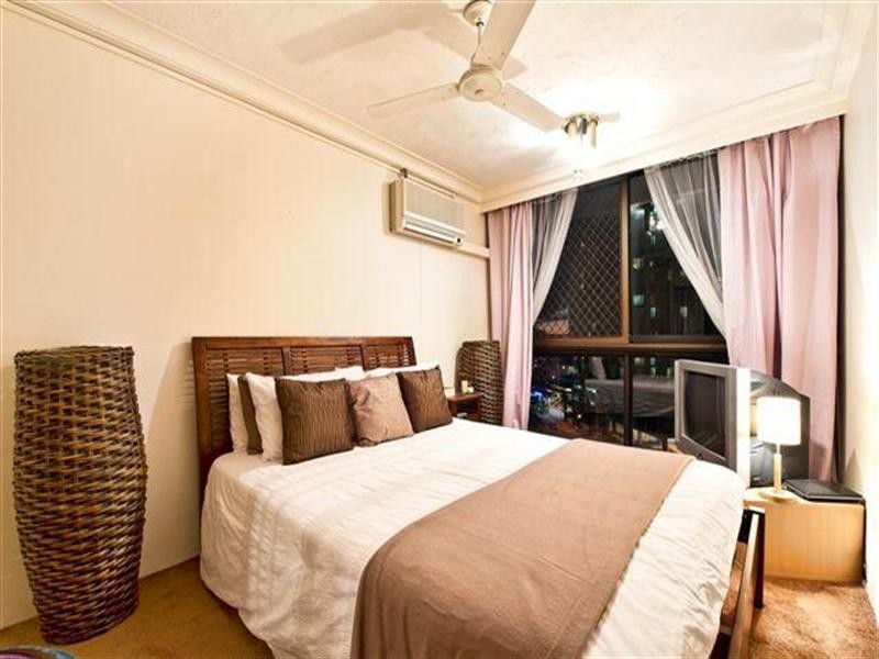 5 Clifford Street, Surfers Paradise QLD 4217