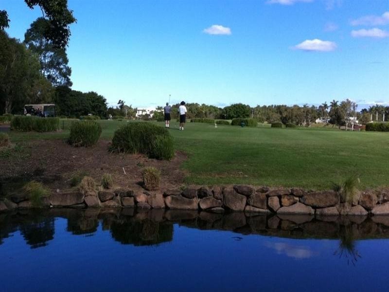 9121 Peter Senior Drive, Hope Island QLD 4212