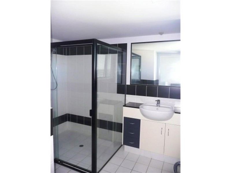 902B/2865 Gold Coast Highway, Surfers Paradise QLD 4217