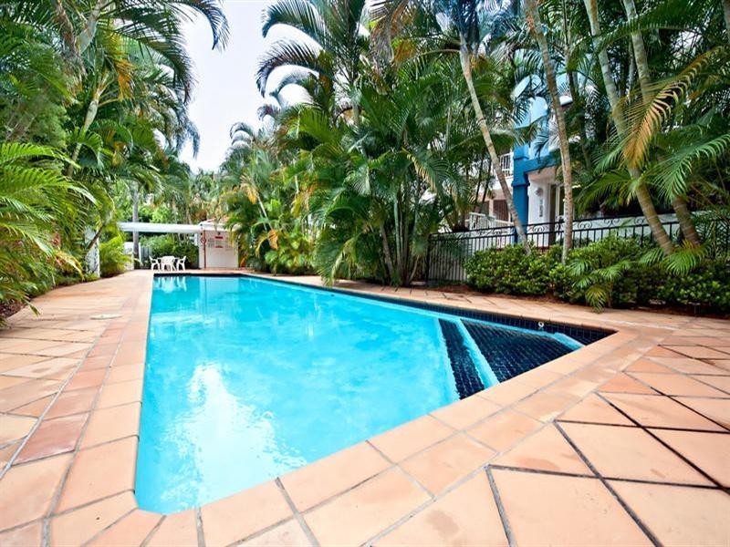 7 Purli Street, Surfers Paradise QLD 4217