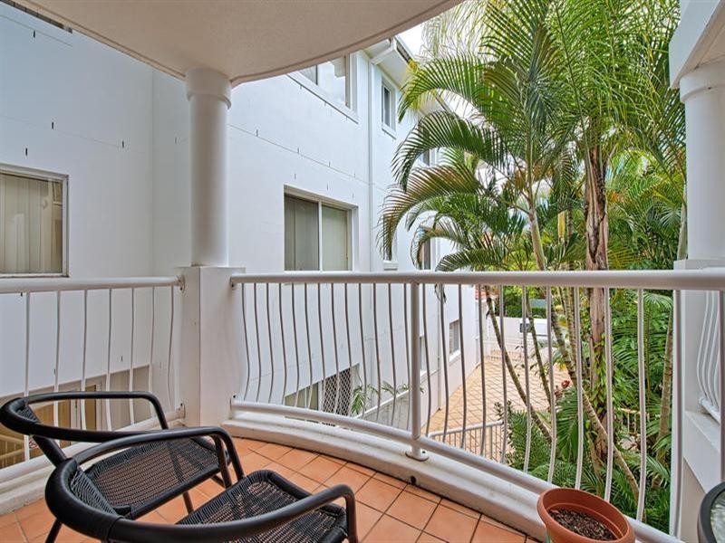 7 Purli Street, Surfers Paradise QLD 4217