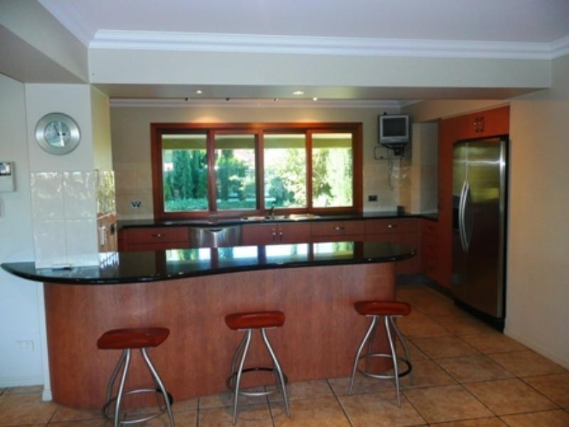 30 Emu Court, Sorrento QLD 4217