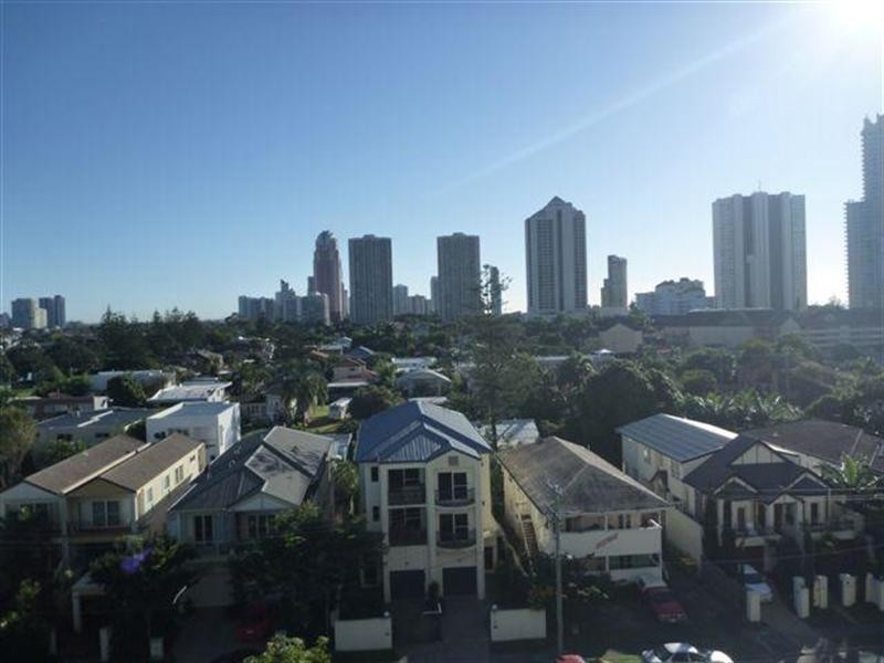 3 River Drive, Surfers Paradise QLD 4217