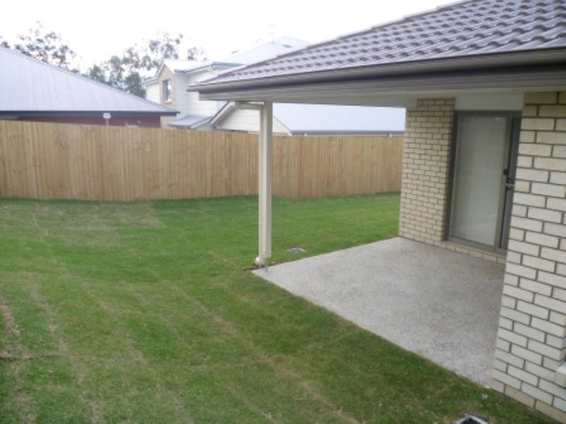 3 Frankland Avenue, Waterford QLD 4133