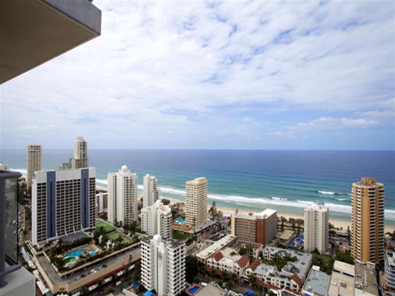23 Ferny Avenue, Surfers Paradise QLD 4217