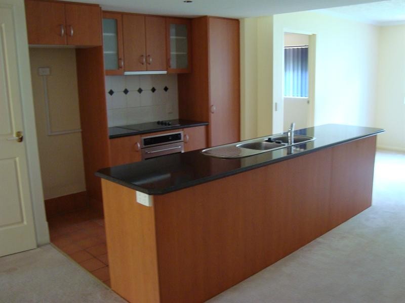 9/7-11 Johnston Street, Southport QLD 4215