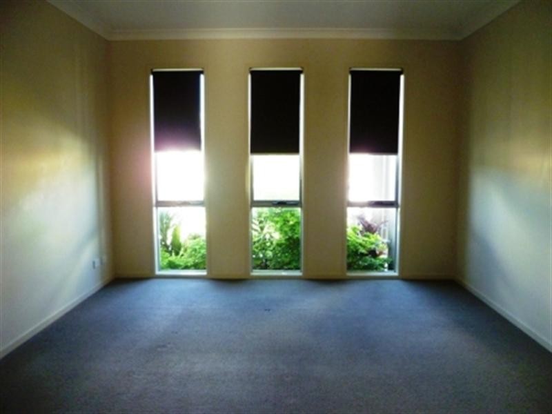 10 Iridium Drive, Hope Island QLD 4212