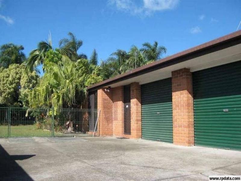 1-4 Elm Court, Labrador QLD 4215