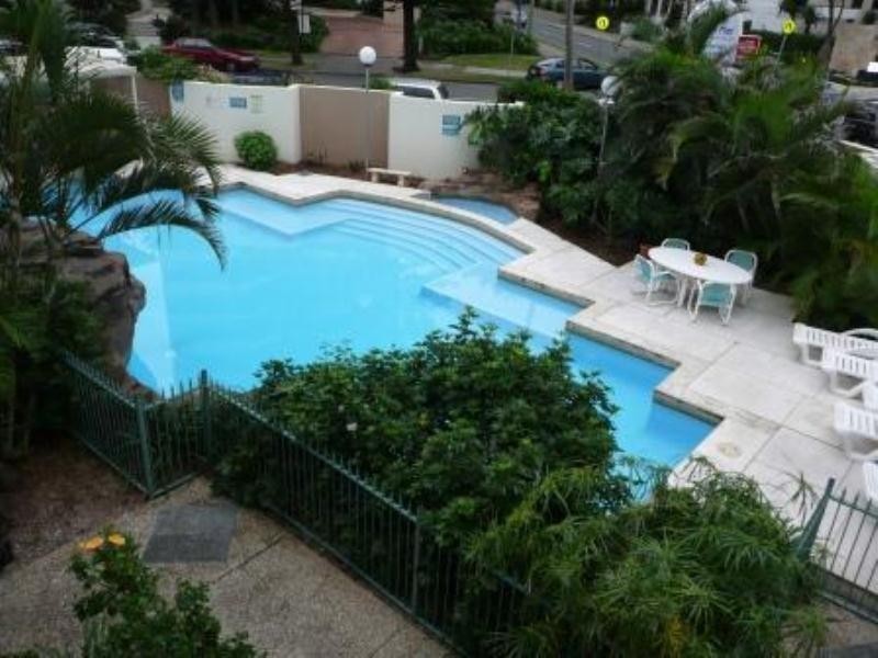 11-4 Northcliffe Terrace, Surfers Paradise QLD 4217