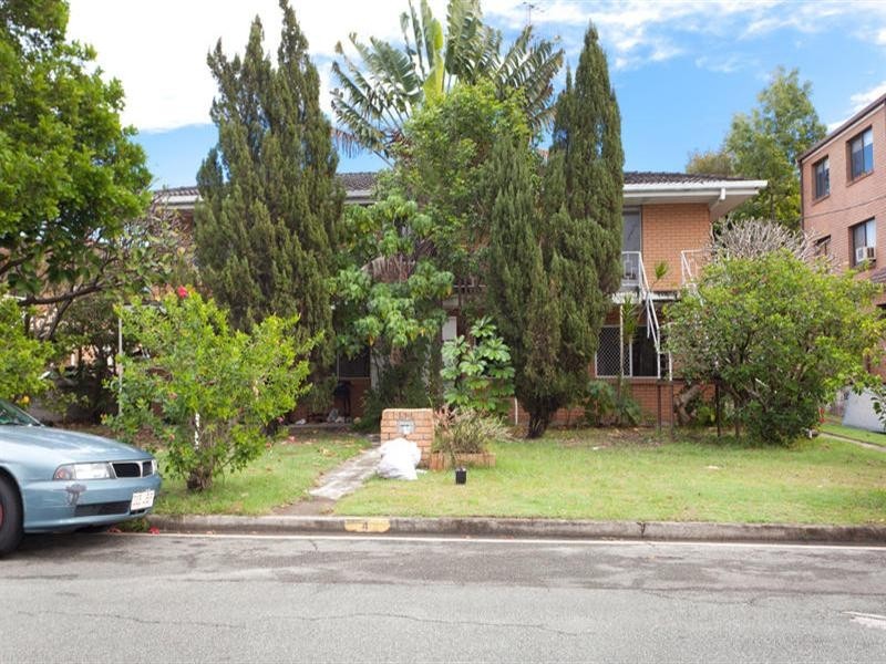 Chevron Island QLD 4217