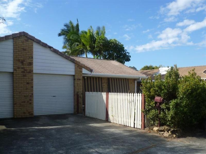 2/80 River Oak Drive, Helensvale QLD 4212