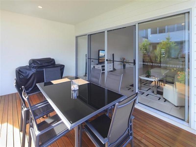 1 & 2 29 Cawthray Street, Biggera Waters QLD 4216