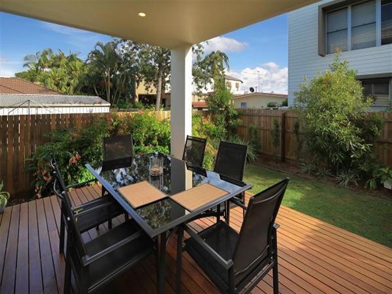 1 & 2 29 Cawthray Street, Biggera Waters QLD 4216