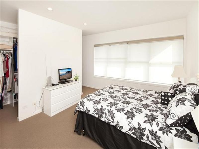 1 & 2 29 Cawthray Street, Biggera Waters QLD 4216