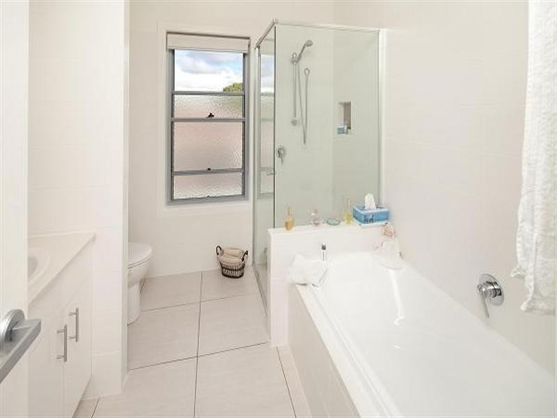 1 & 2 29 Cawthray Street, Biggera Waters QLD 4216