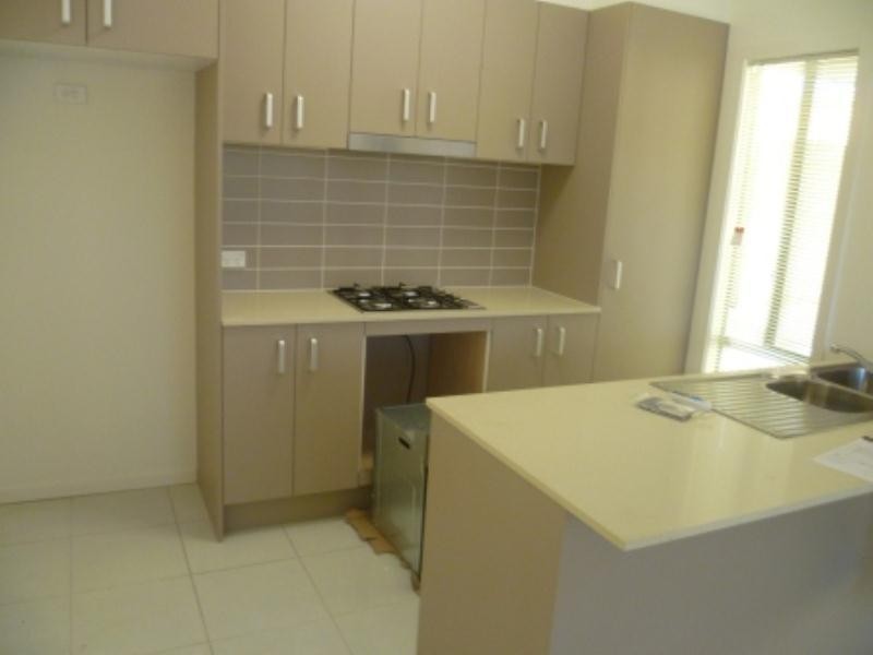 14 Arnaldo Avenue, Augustine Heights QLD 4300