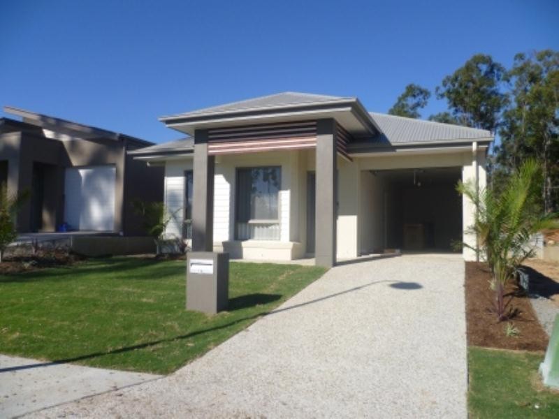 14 Arnaldo Avenue, Augustine Heights QLD 4300