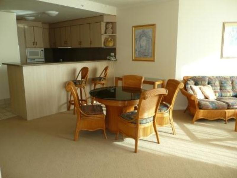 809-3400 Surfers Paradise Boulevard, Surfers Paradise QLD 4217