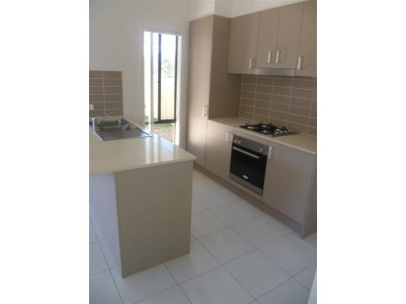 4 Erbin Lane, Augustine Heights QLD 4300