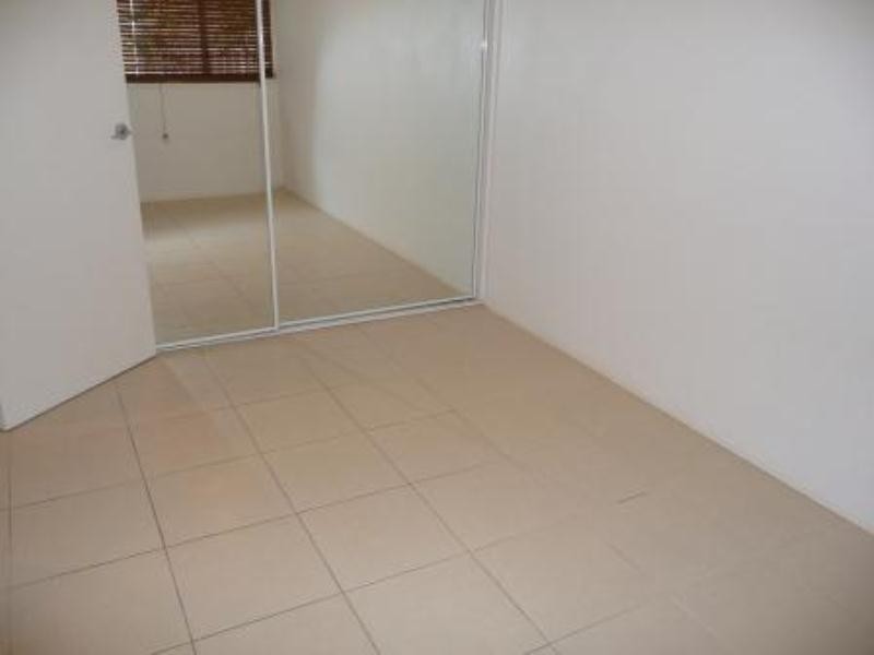 3-10 Pine Avenue, Surfers Paradise QLD 4217