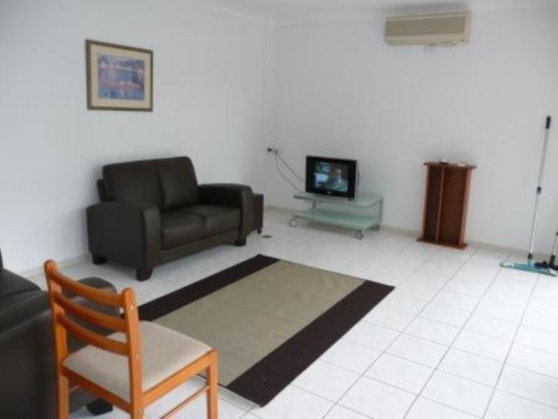 141 Ferny Avenue, Surfers Paradise QLD 4217