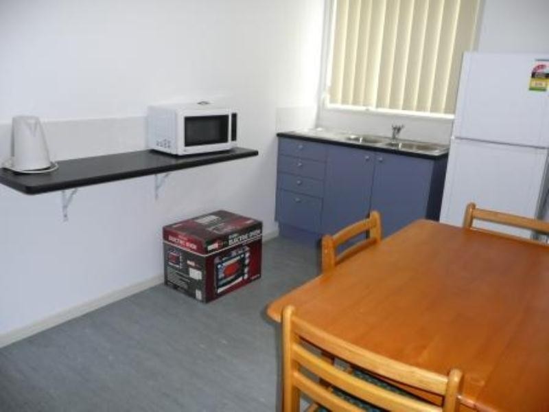 141 Ferny Avenue, Surfers Paradise QLD 4217