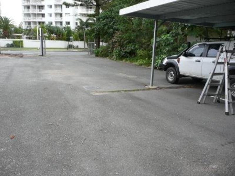 141 Ferny Avenue, Surfers Paradise QLD 4217