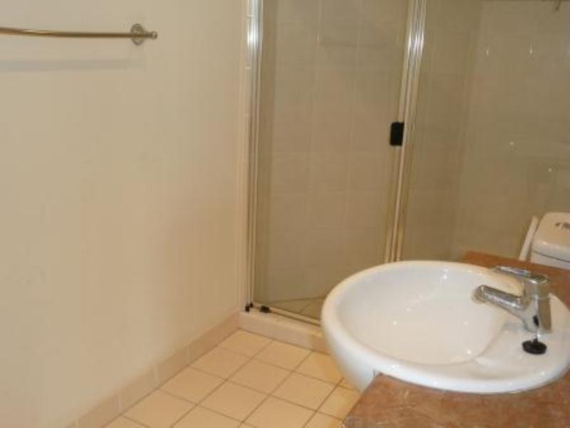 21-114 Esplanade, Surfers Paradise QLD 4217
