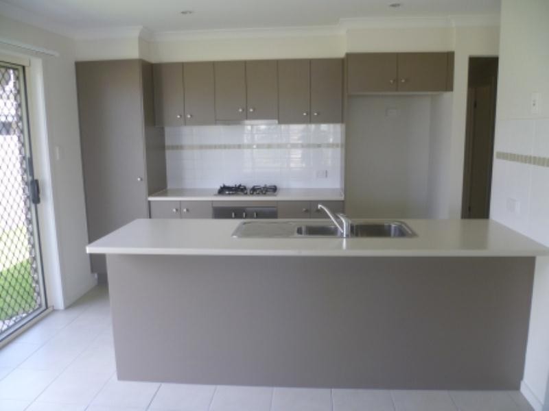 1 Ballow Crescent, Redbank Plains QLD 4301