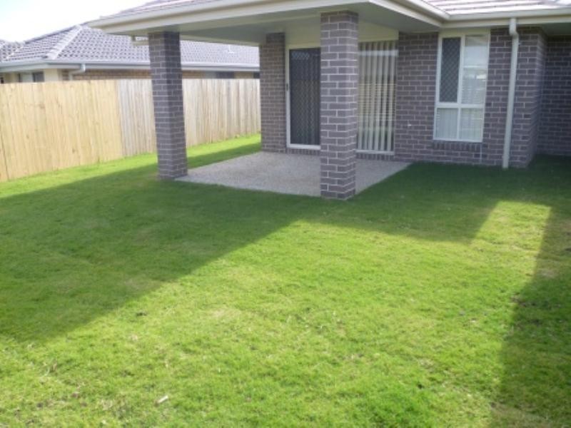 1 Ballow Crescent, Redbank Plains QLD 4301