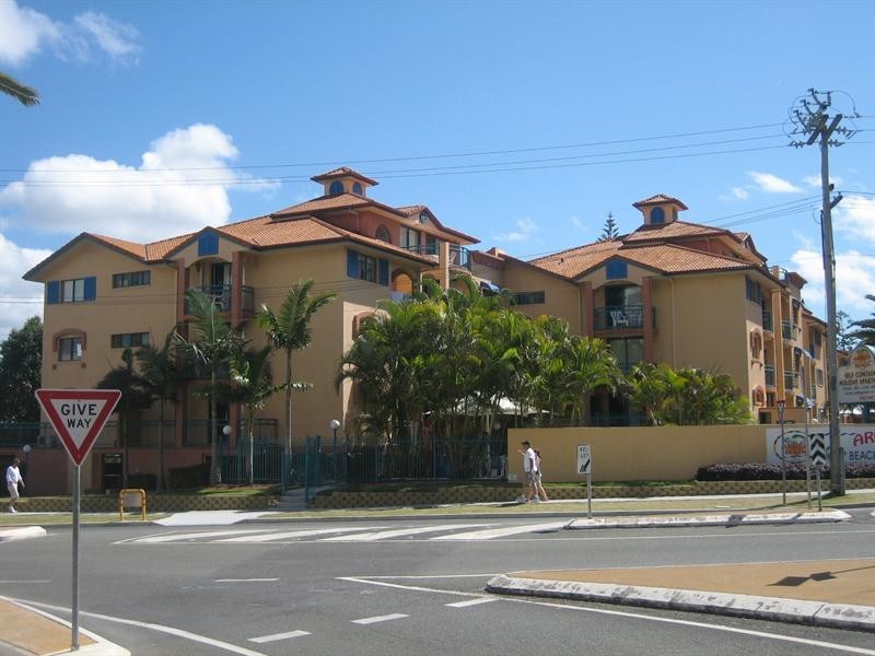 5/112 Surf Parade, Broadbeach QLD 4218