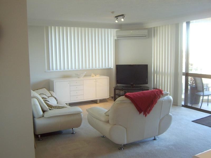 50 Old Burleigh Road, Surfers Paradise QLD 4217