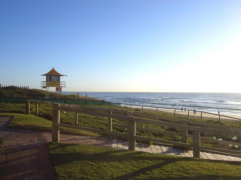 50 Old Burleigh Road, Surfers Paradise QLD 4217