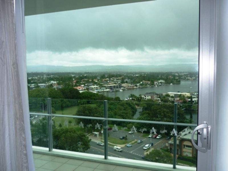 909-3018 Surfers Paradise Boulevard, Surfers Paradise QLD 4217