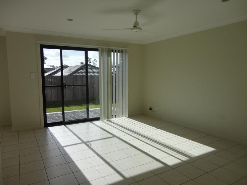 16 Moorhen Street, Coomera QLD 4209