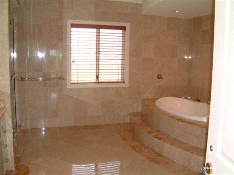 1070 Killymoon Drive, Hope Island QLD 4212