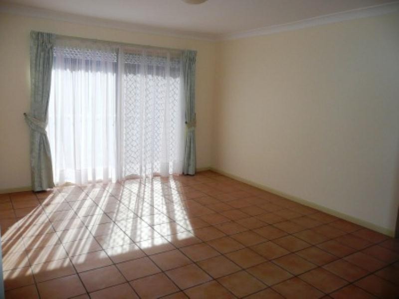 10 Cutter Court, Helensvale QLD 4212